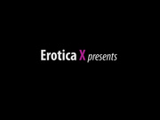 办公室里勾引老师做爱的坏坏女生