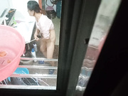 洗澡偷拍